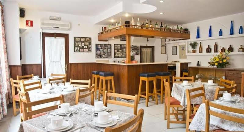 Hostal Cala Ratjada Экстерьер фото